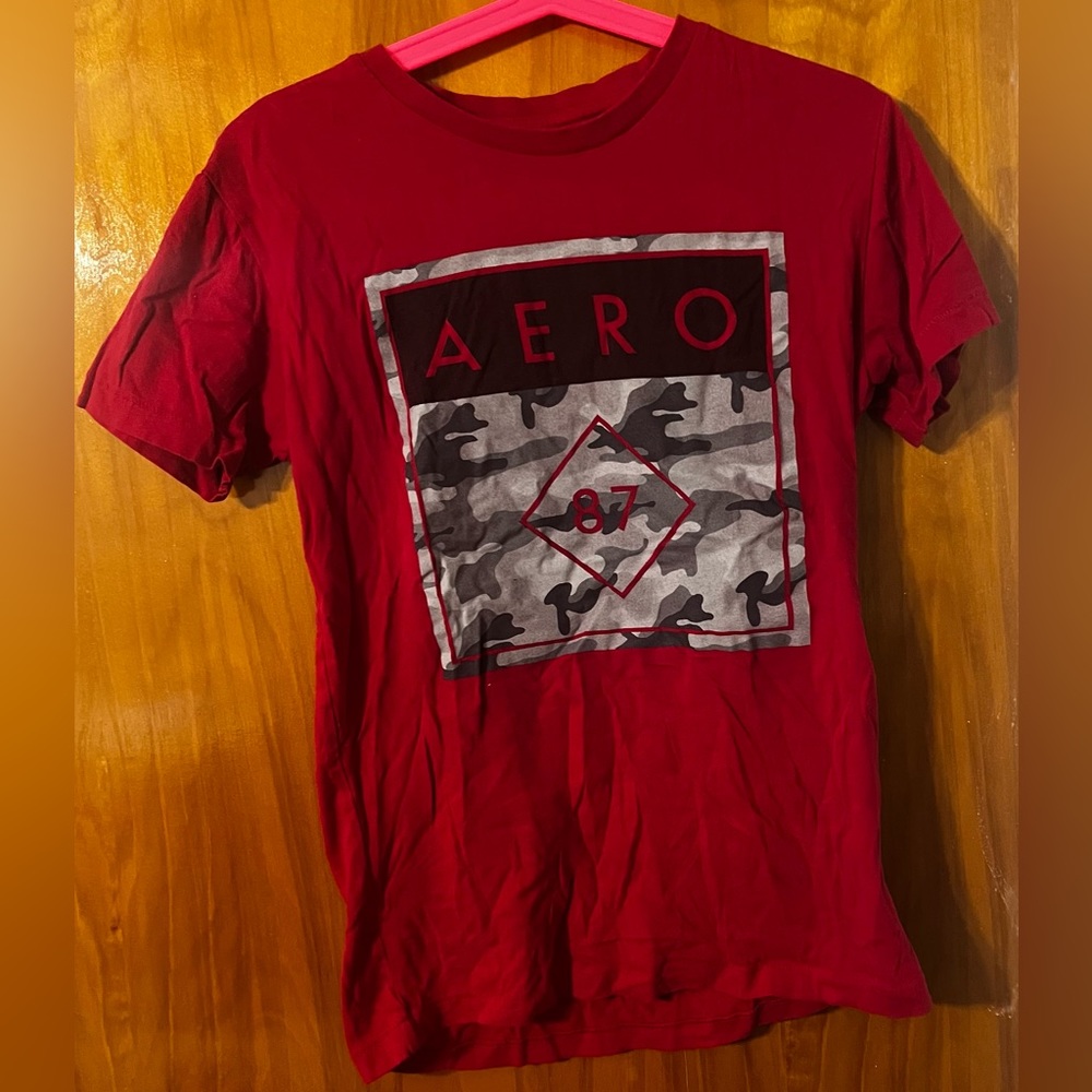 Red t shirt